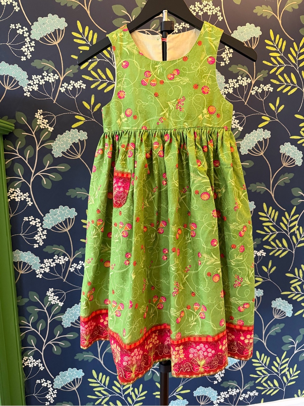 Just Seams Perfect Handmade Kentucky Girls Size 7 Green Ladybug Floral Dress